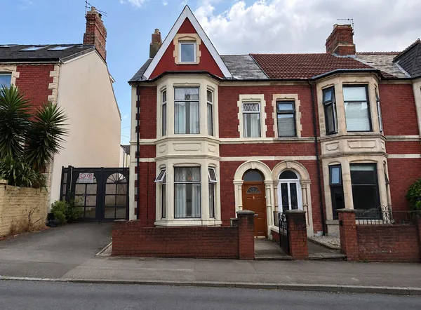Station Street, Barry, CF63