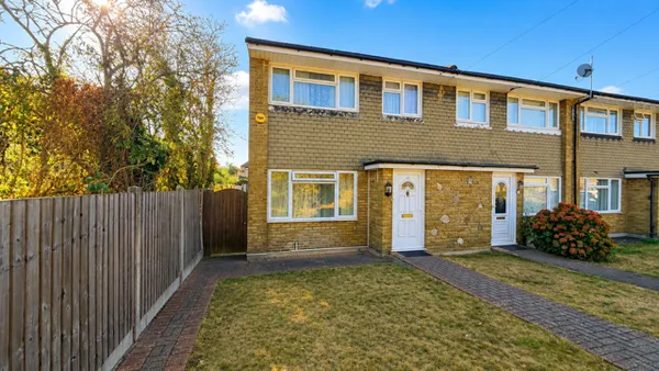 Stanhope Road, Rainham, Havering, RM1...