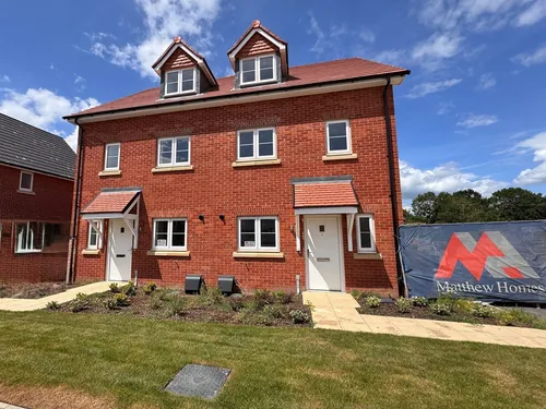 Buckenham Road, Attleboroughphoto