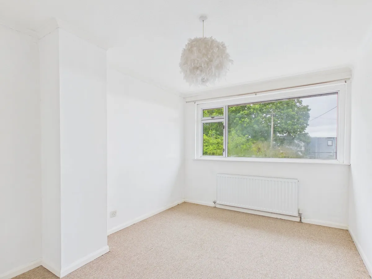 Eagleswell Road, Boverton, CF61