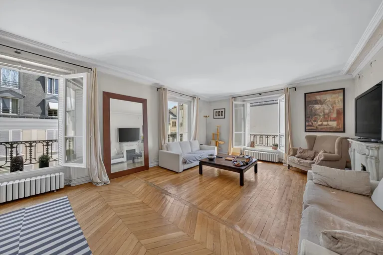 Paris 7th (Saint-Thomas-d'Aquin), 75007, France