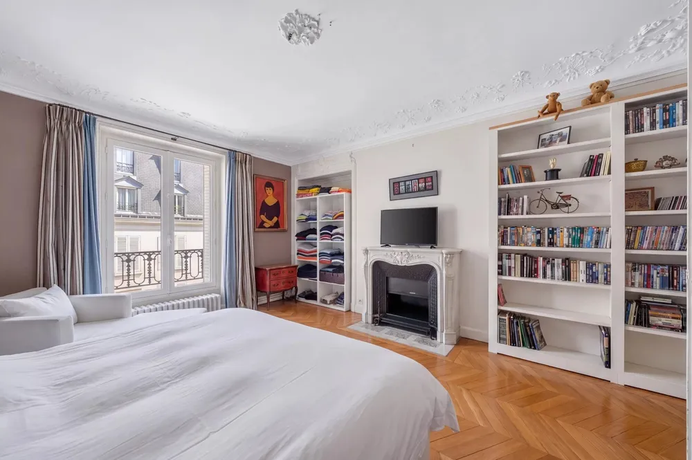 Paris 7th (Saint-Thomas-d'Aquin), 75007, France