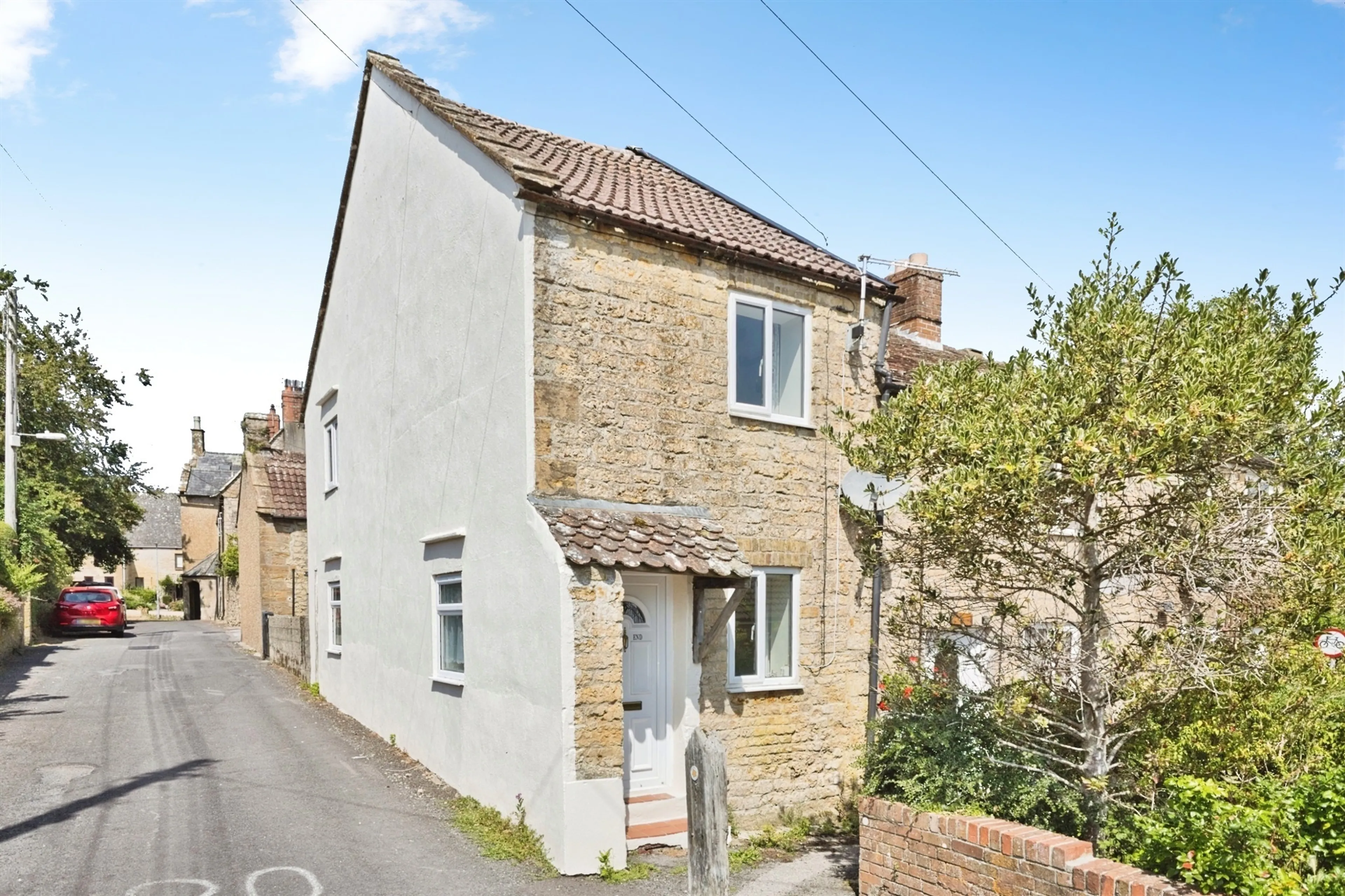 Property photo 0