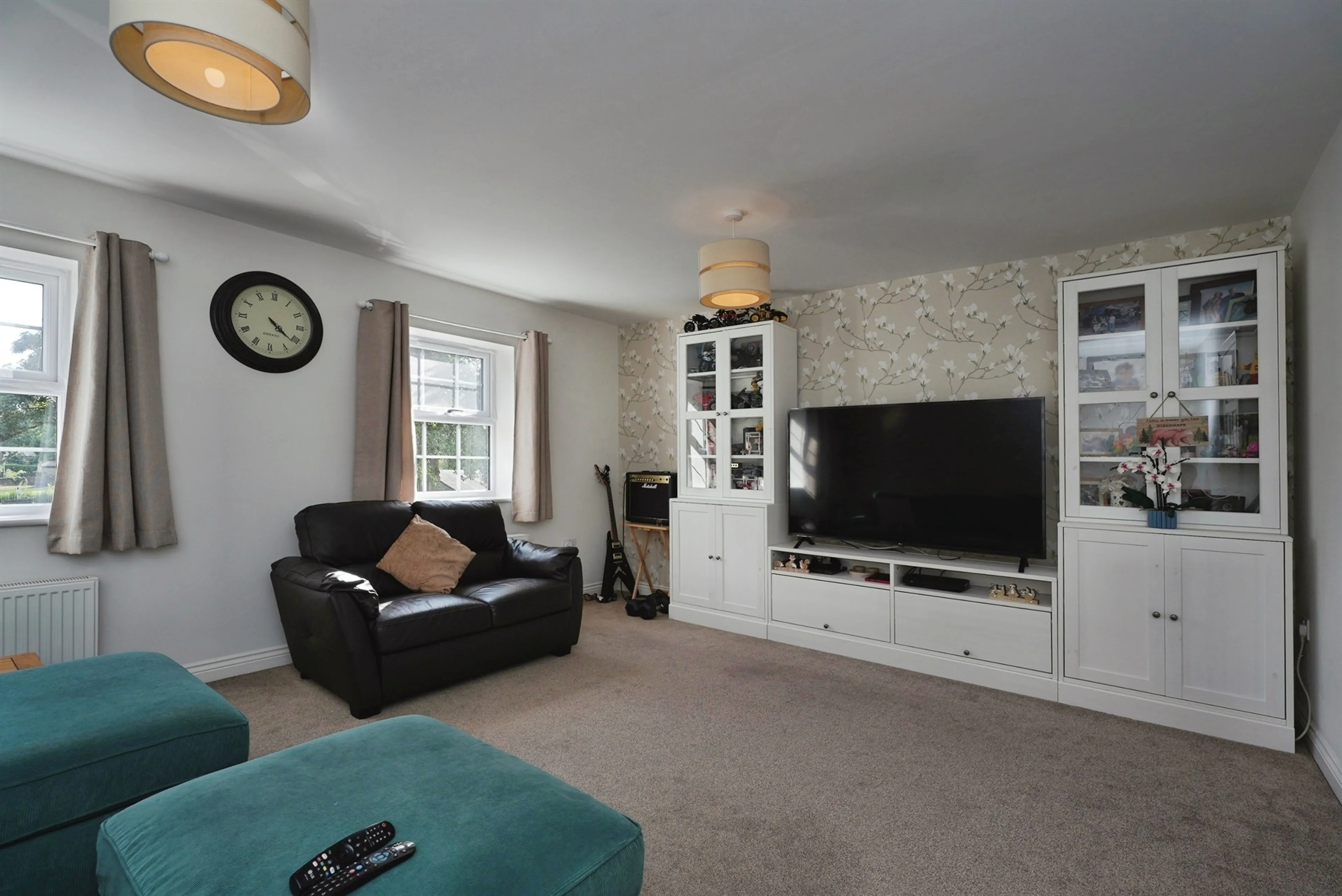 Property at Mayfield Avenue, Wyke, Bradford