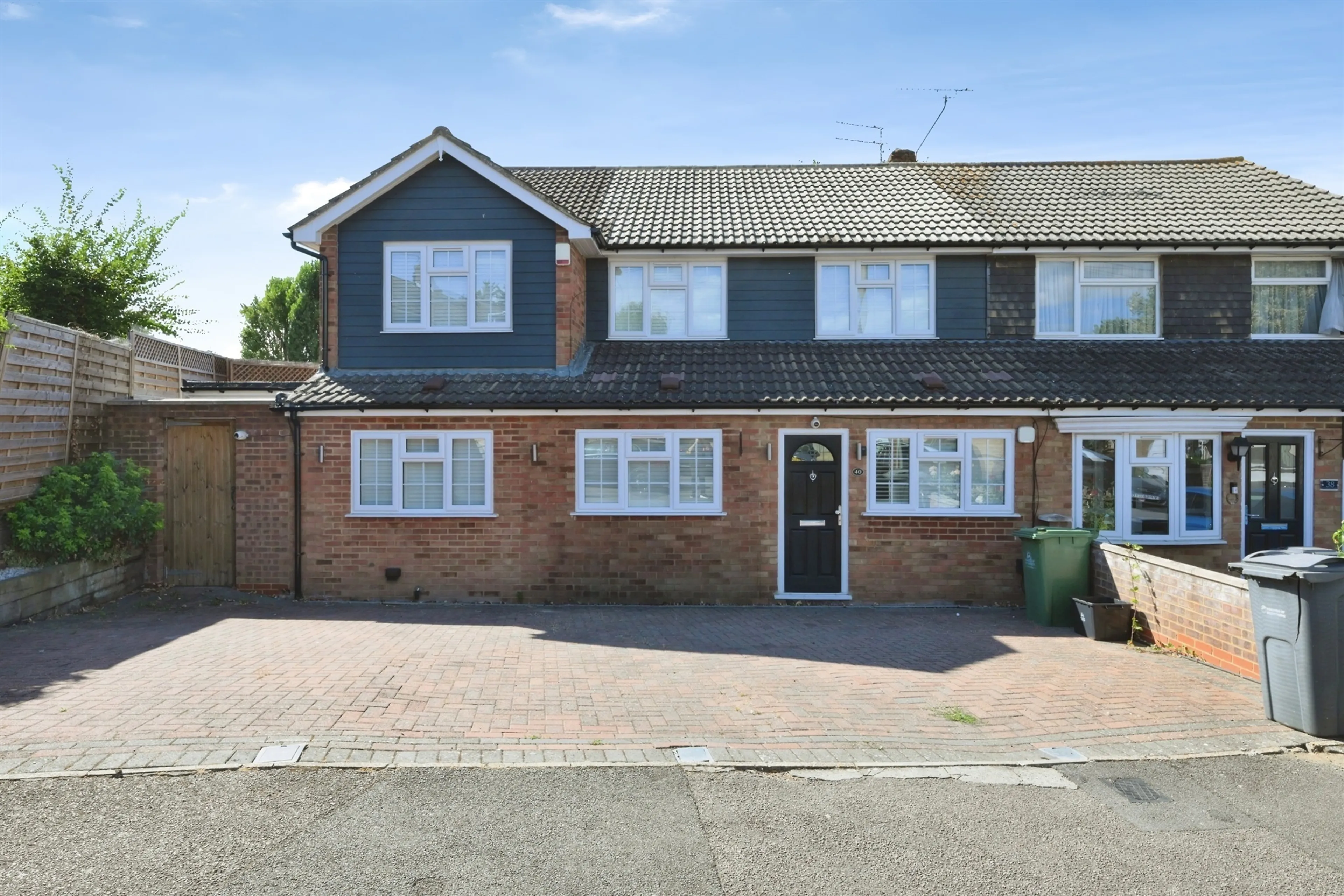 Property at Lilliards Close, Hoddesdon