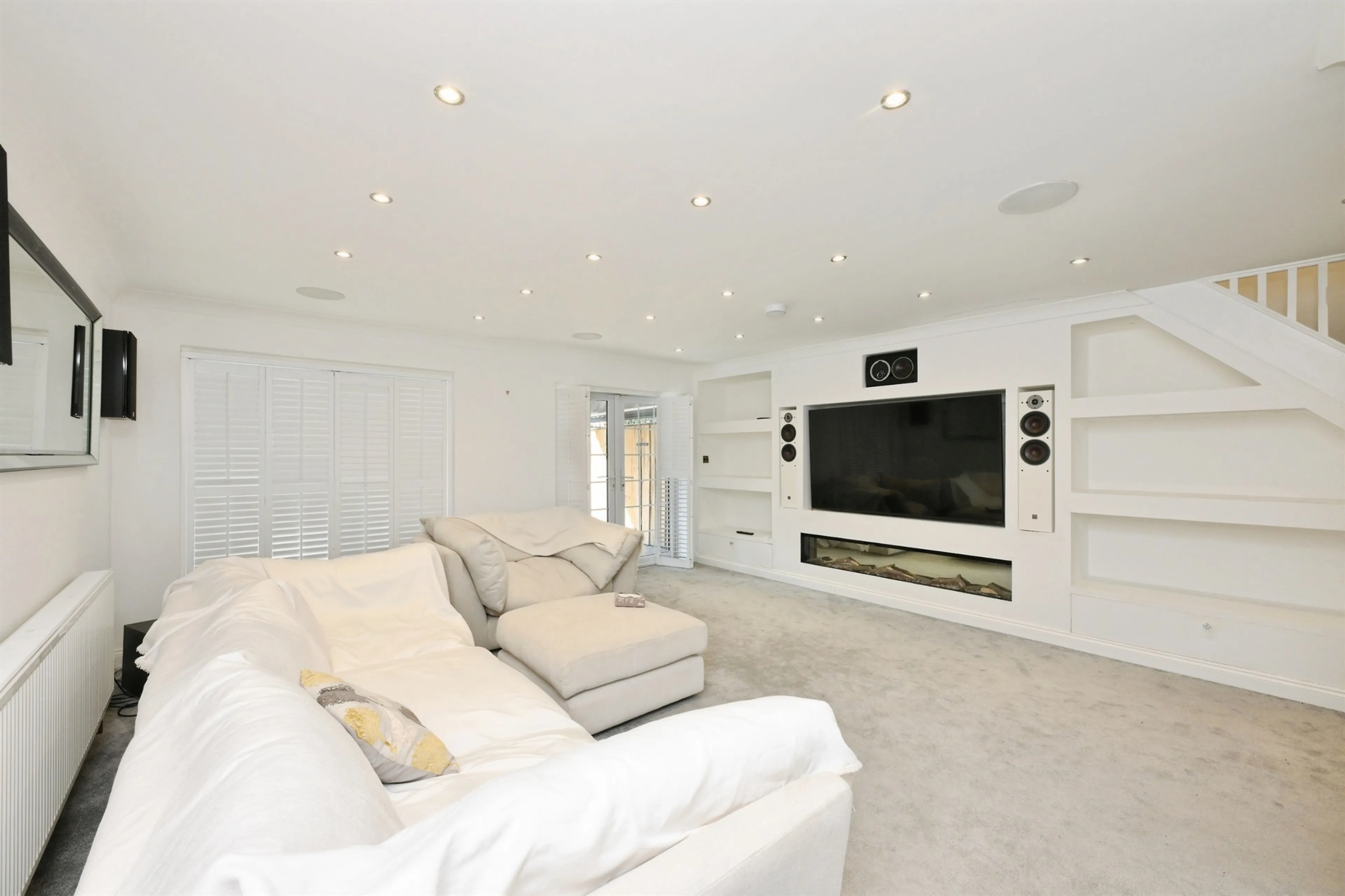 Property at Lilliards Close, Hoddesdon