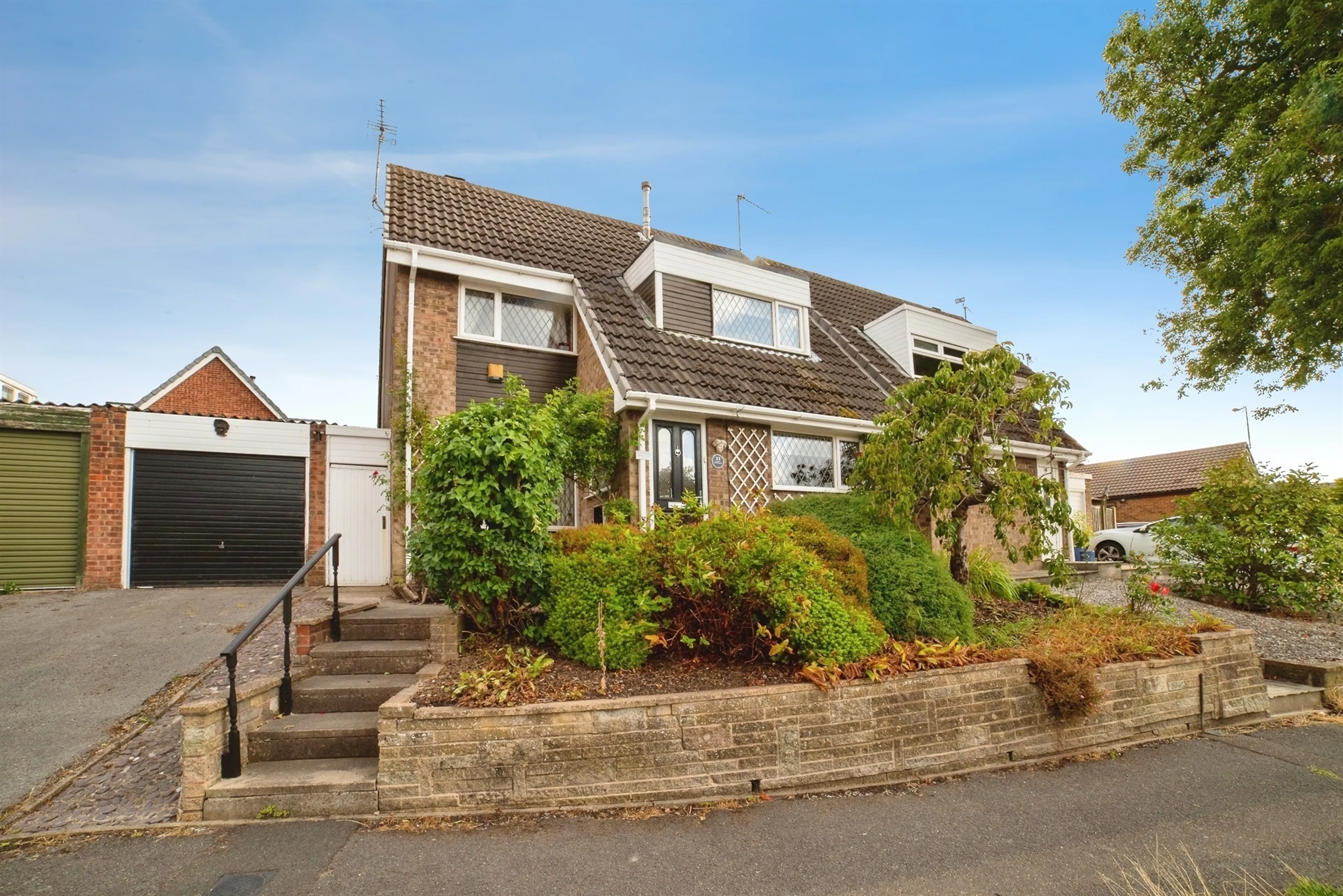 Property photo 0