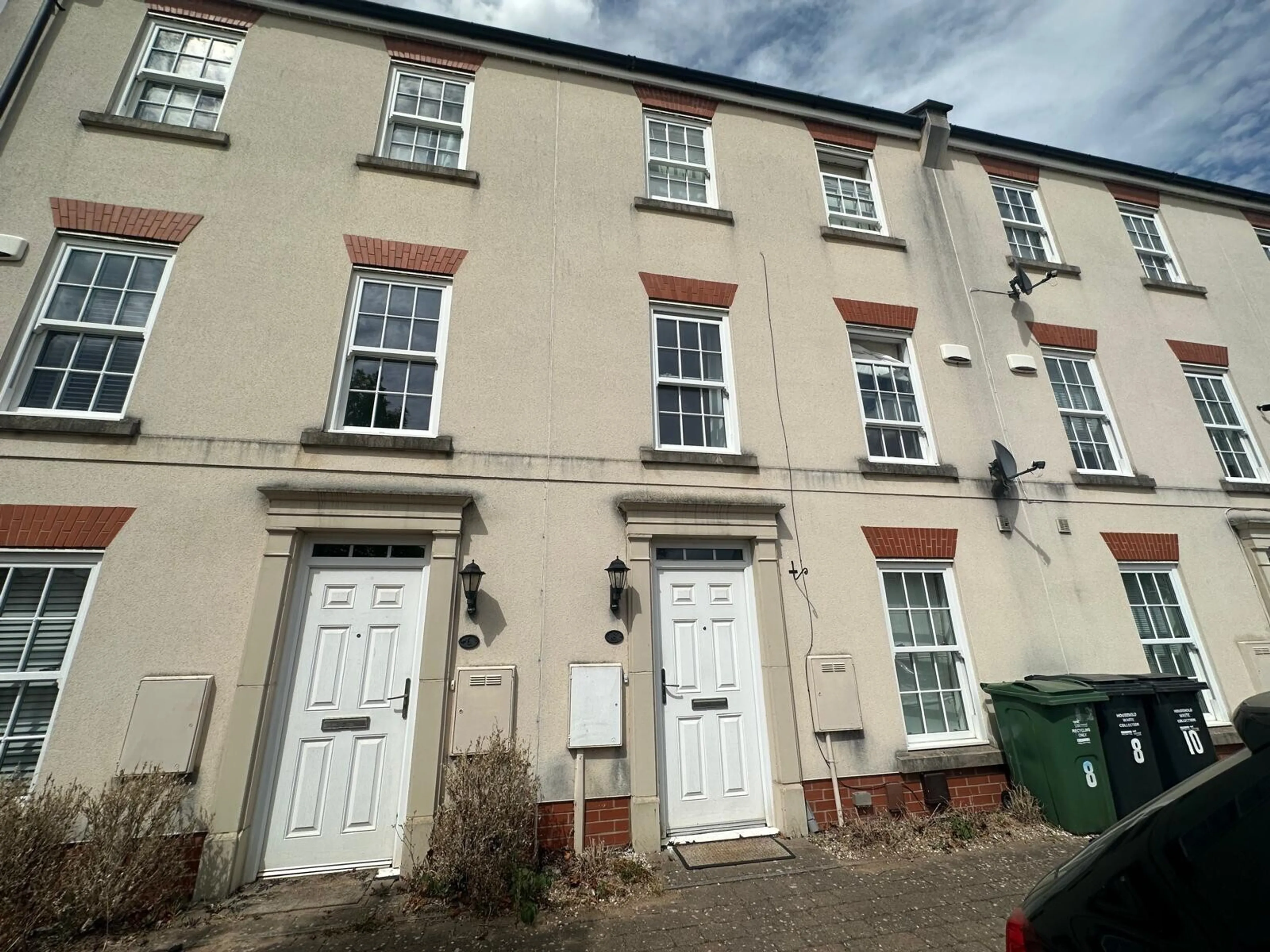 Property photo 0