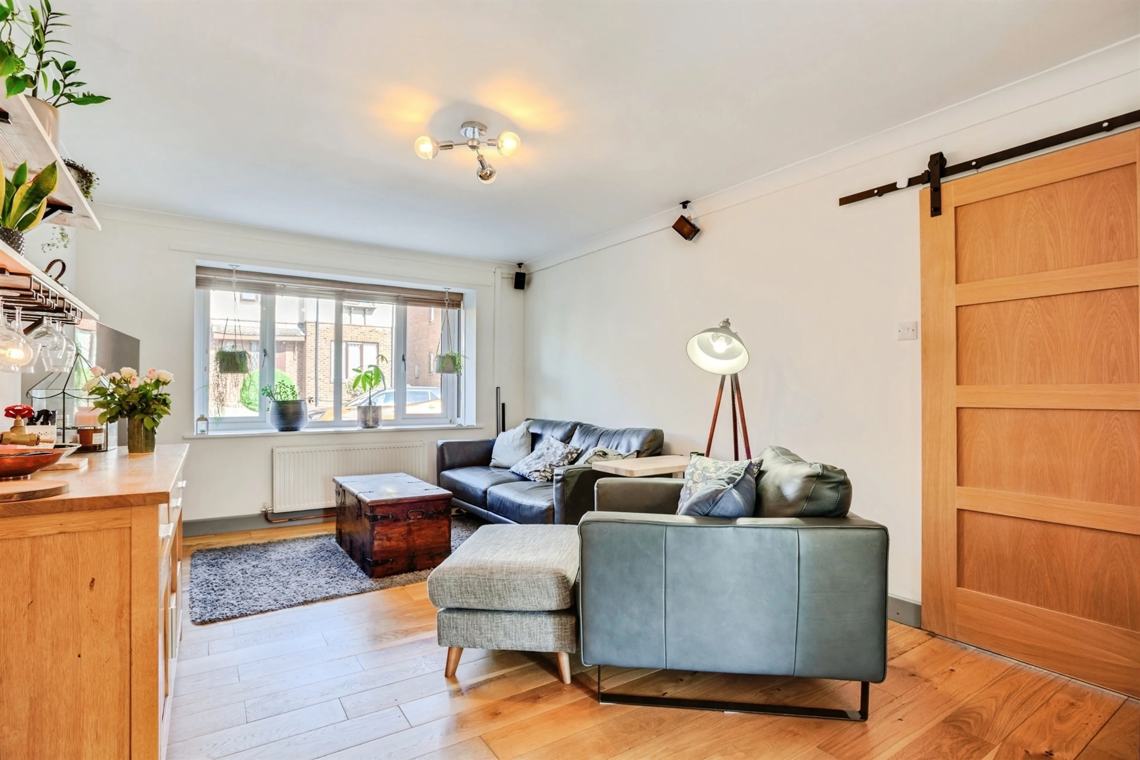 Property at Cricketers Approach, Wrenthorpe, WAKEFIELD