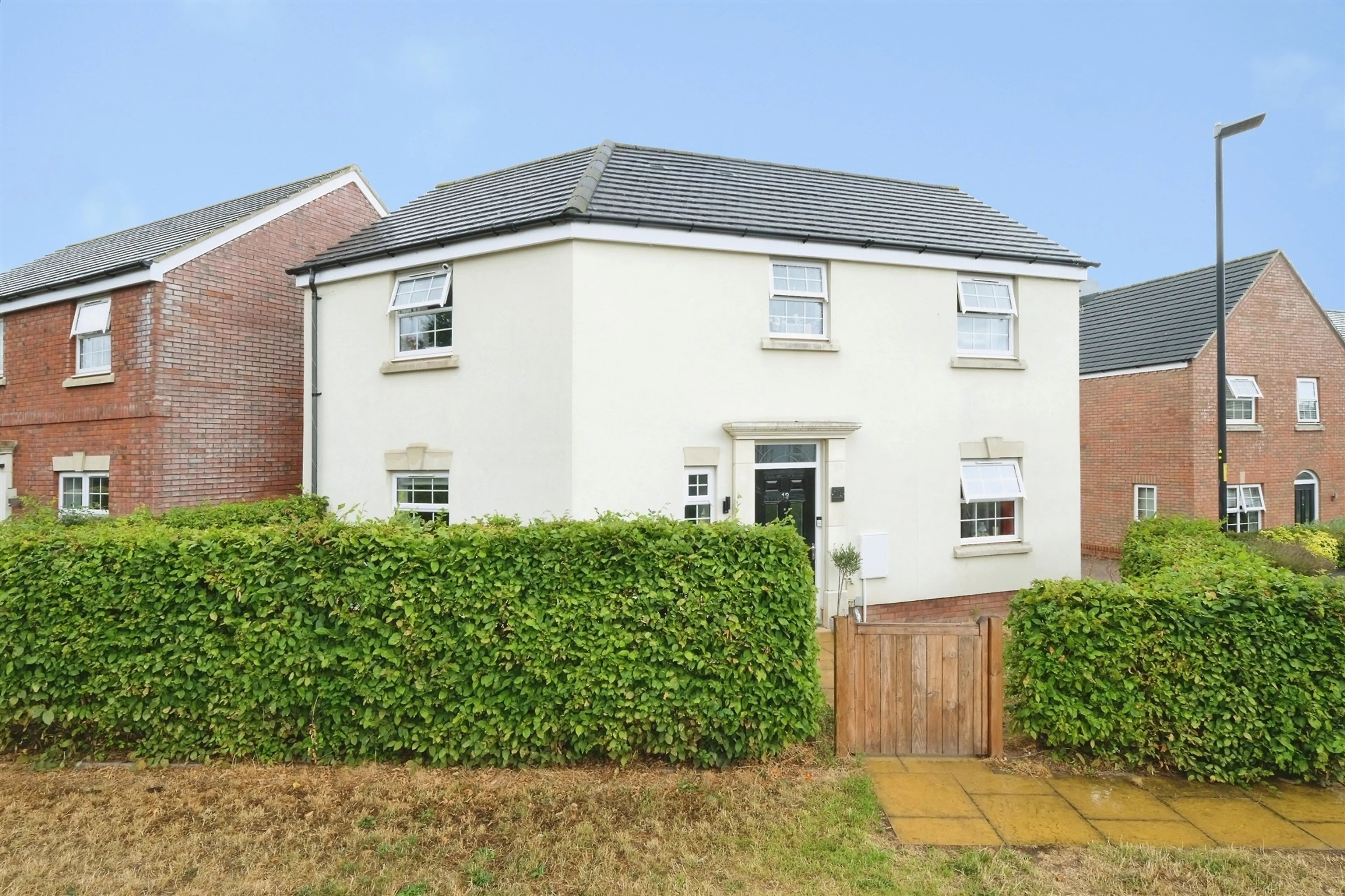 Property photo 0