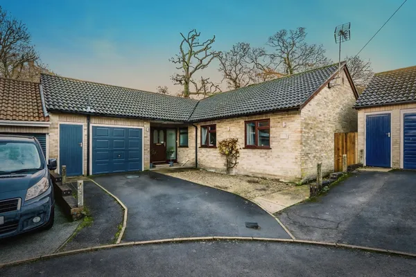Merrivale Close, Hythe, Southampton, ...