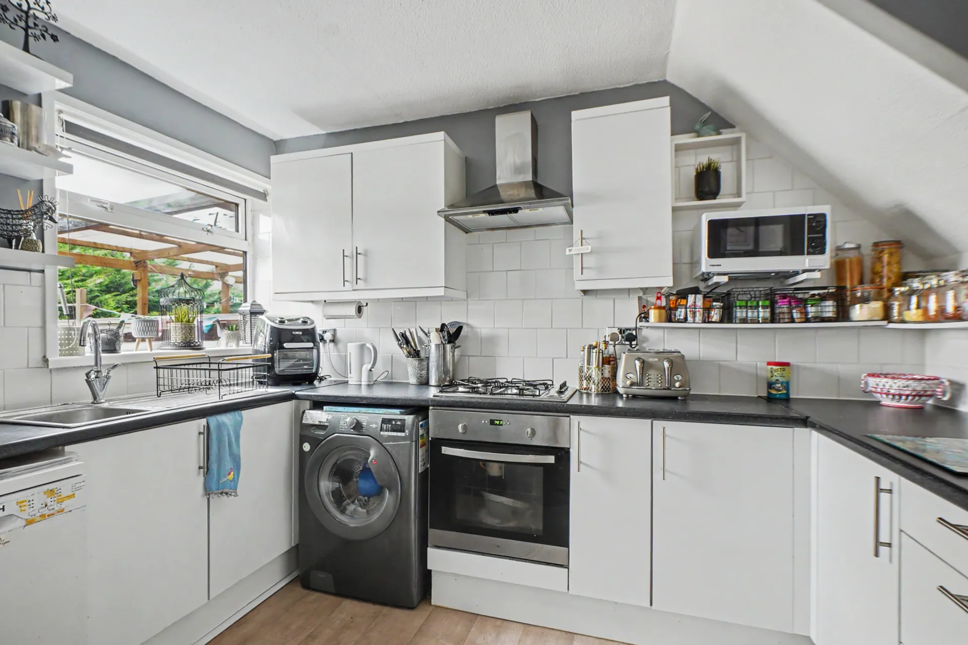 Property photo top 1
