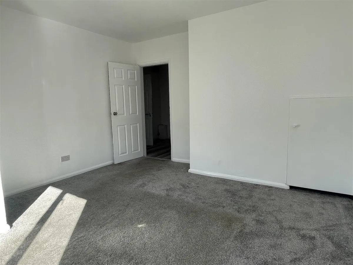 Maslin Drive, Bilston
