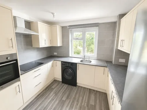 Lower Brownhill Road, SOUTHAMPTONphoto