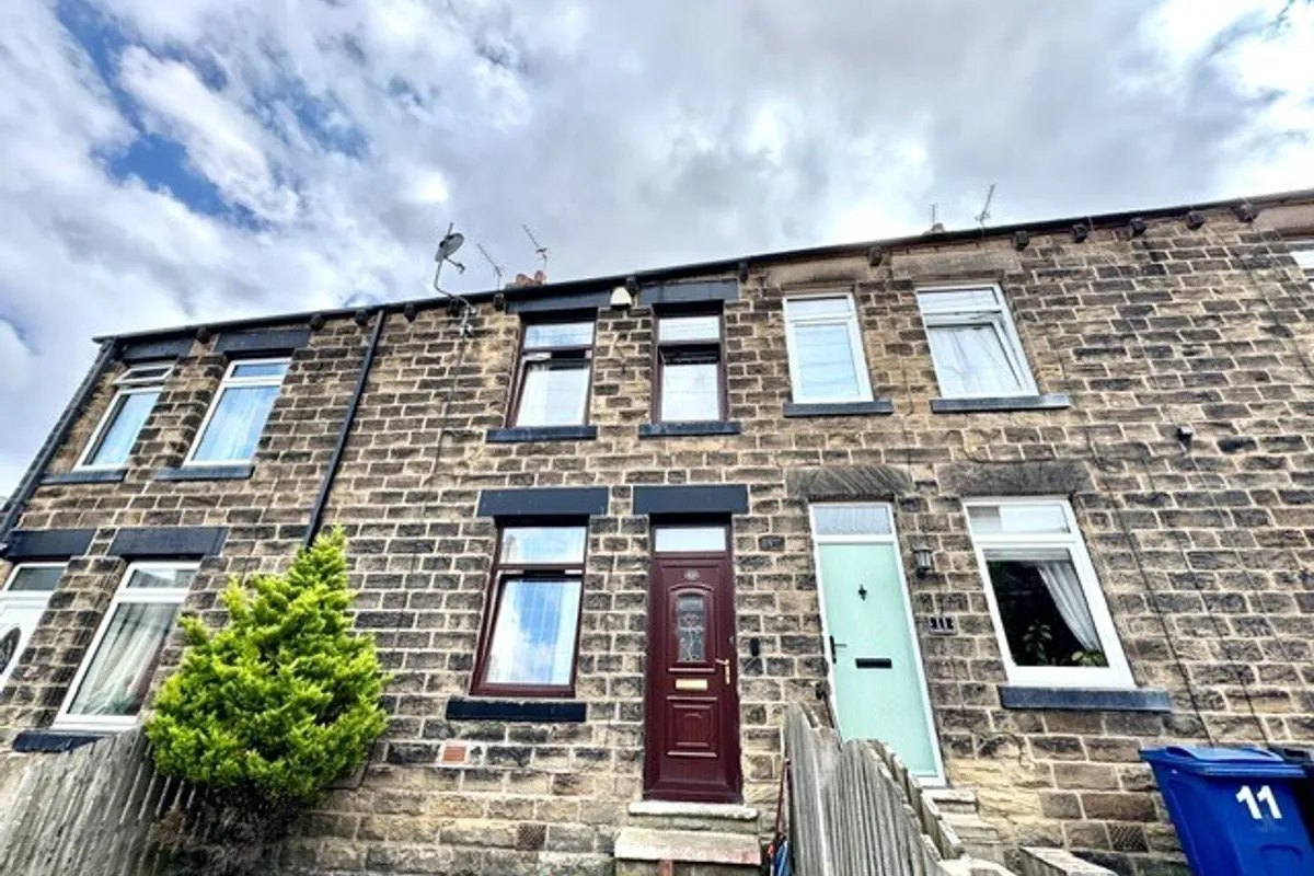 Claycliffe Terrace, BARNSLEY