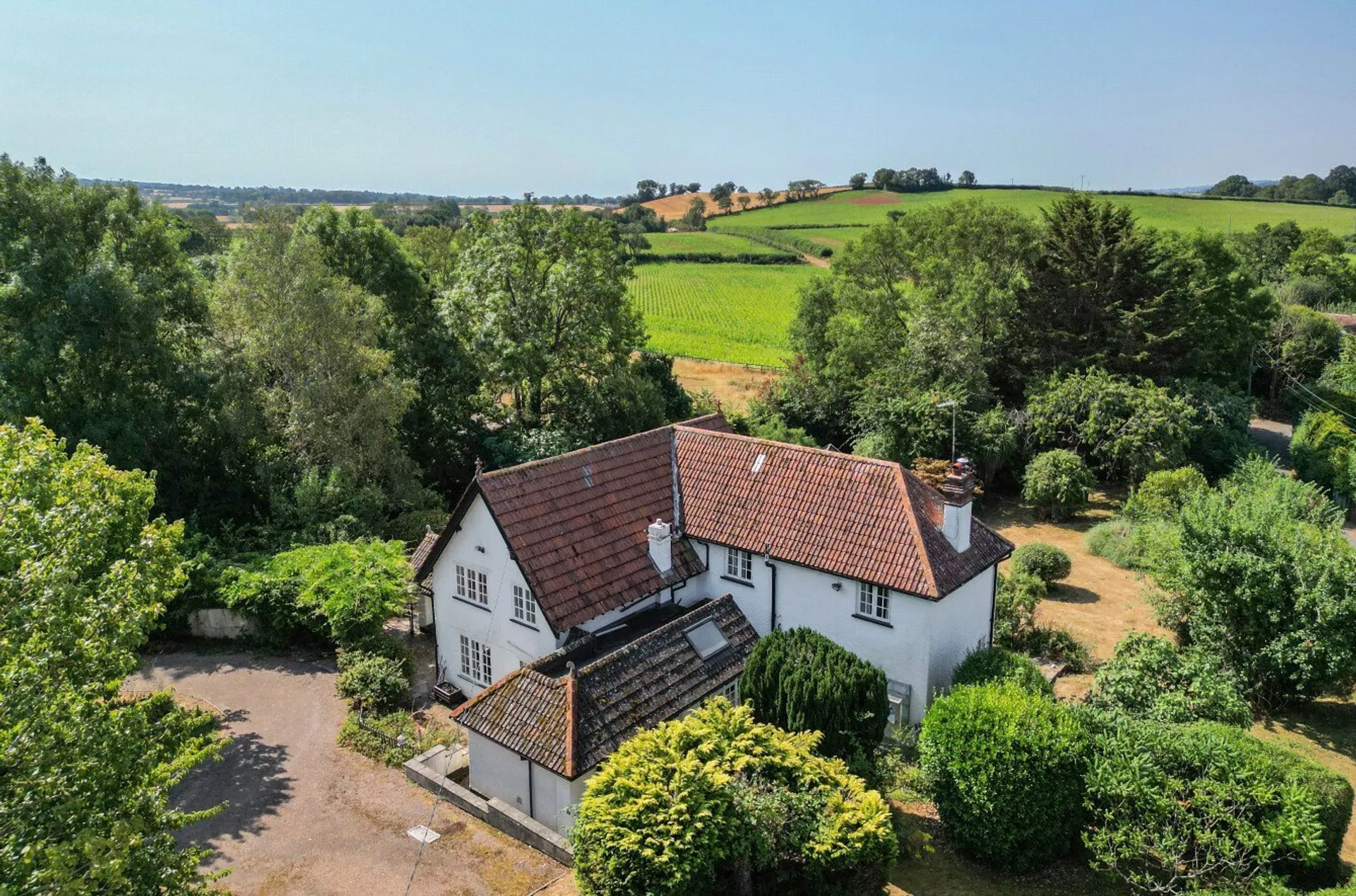 Property photo top 1