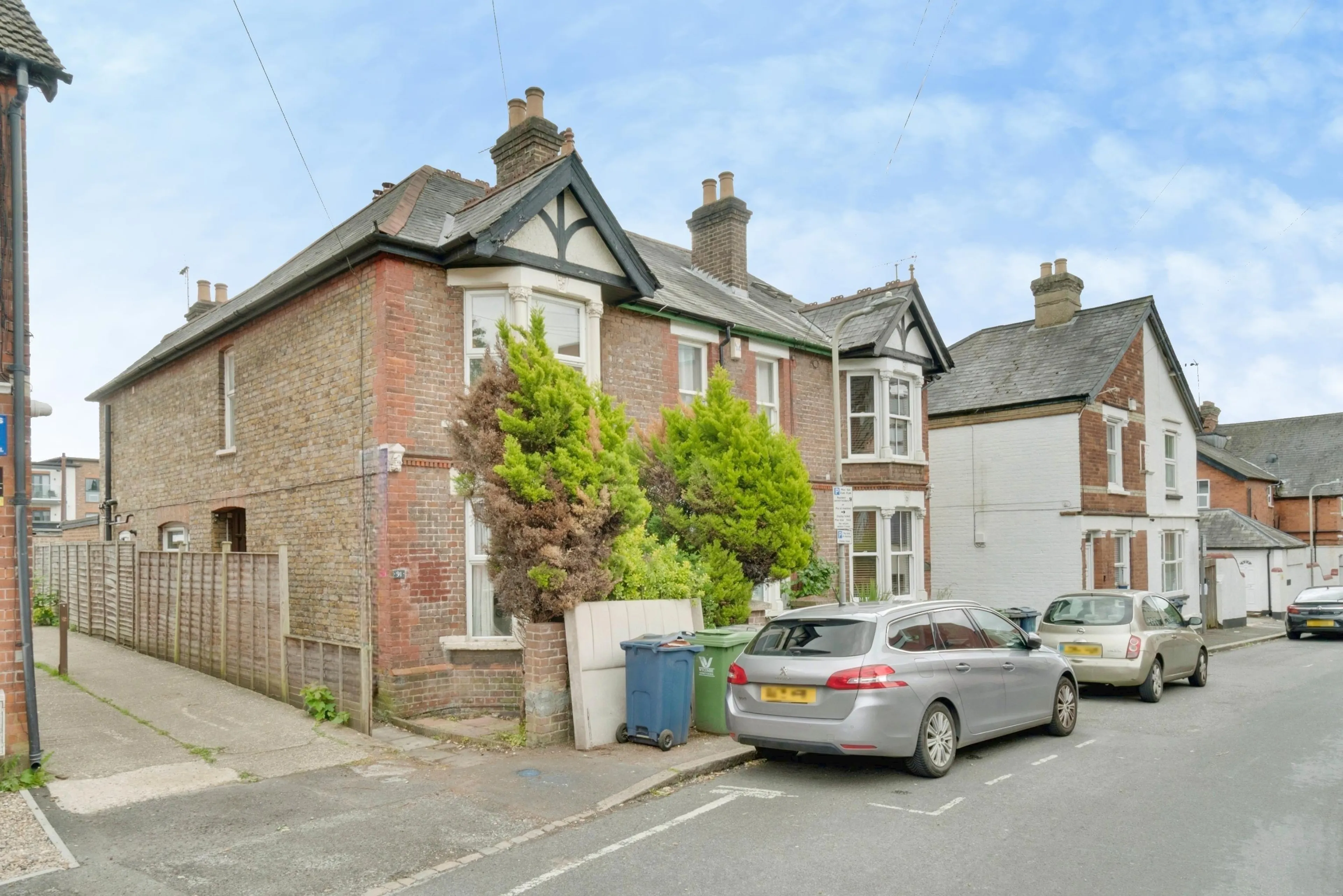 Property photo 0