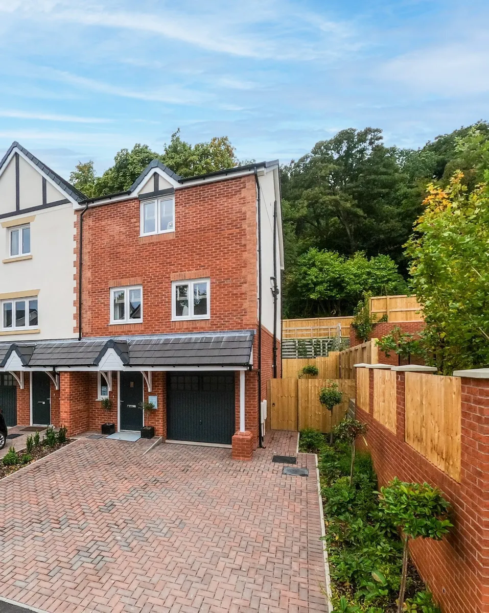 Ffordd Y Creyr Llwyd, Colwyn Bay, Conwy, LL29