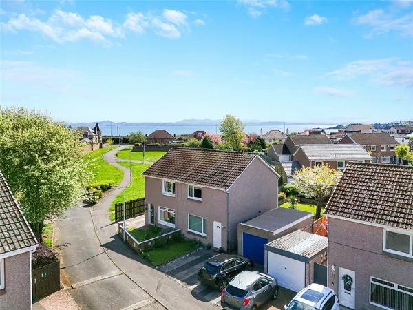 MacDonald Place, Burntisland, Fife, KY3