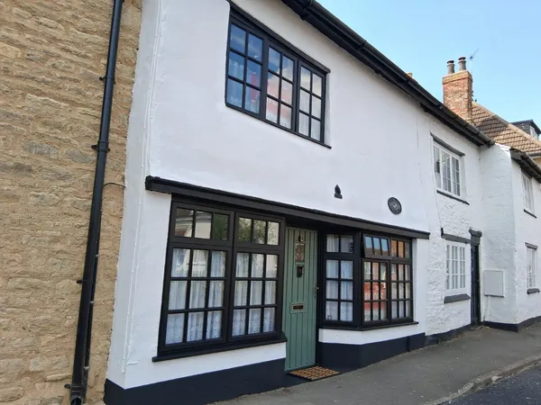 Market Square, Hanslope, Milton Keyne...
