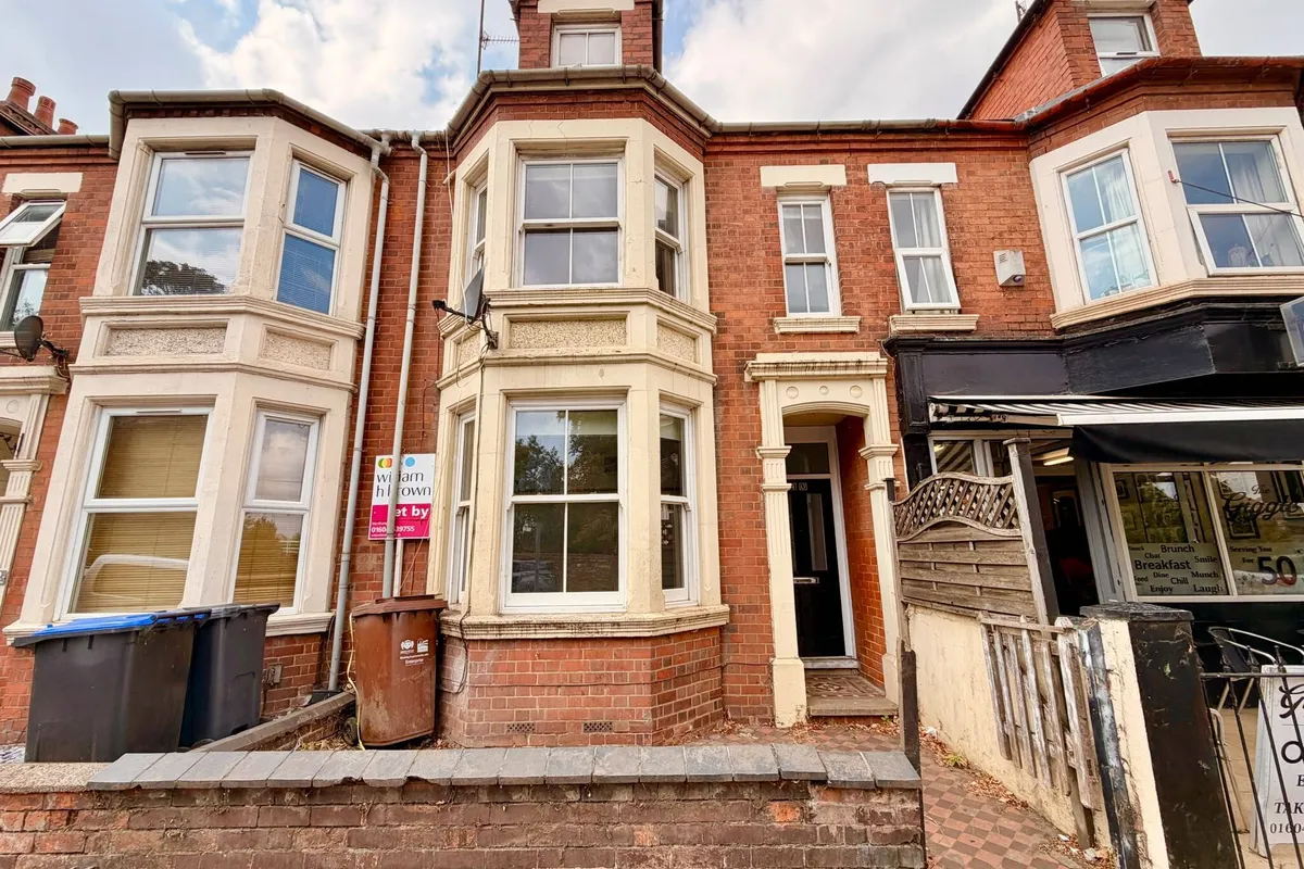 London Road, NORTHAMPTON
