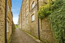 Gentle Street, FROME