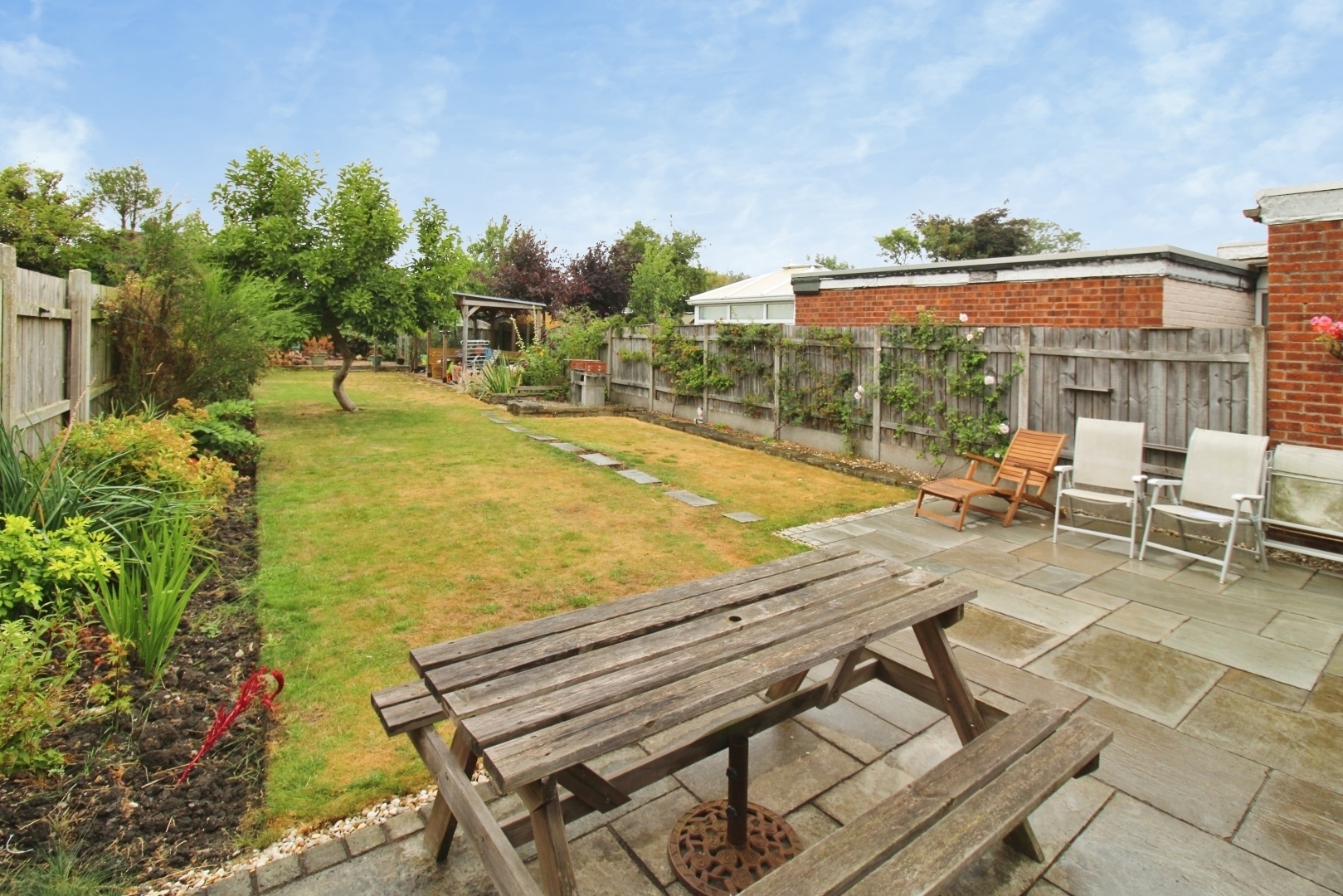 Clifford Avenue, Hull Image 15