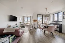 Lakeside Drive London NW10 photo 9