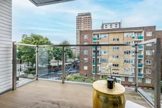 Sutherland Street Pimlico SW1V photo 9