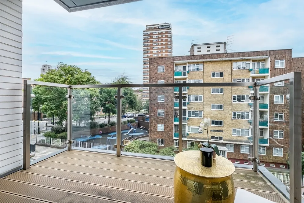 Sutherland Street Pimlico SW1V photo 9