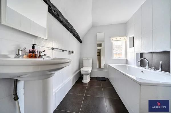 Leighton Road, Heath and Reach, LU7 photo 16