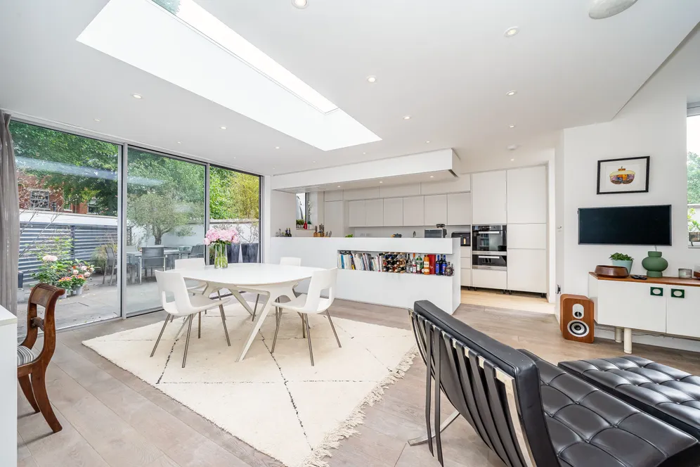 Carlton Road, Ealing, W5 photo 7