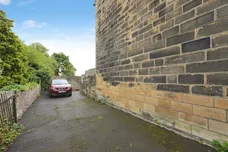 Carlton House Terrace, Halifax