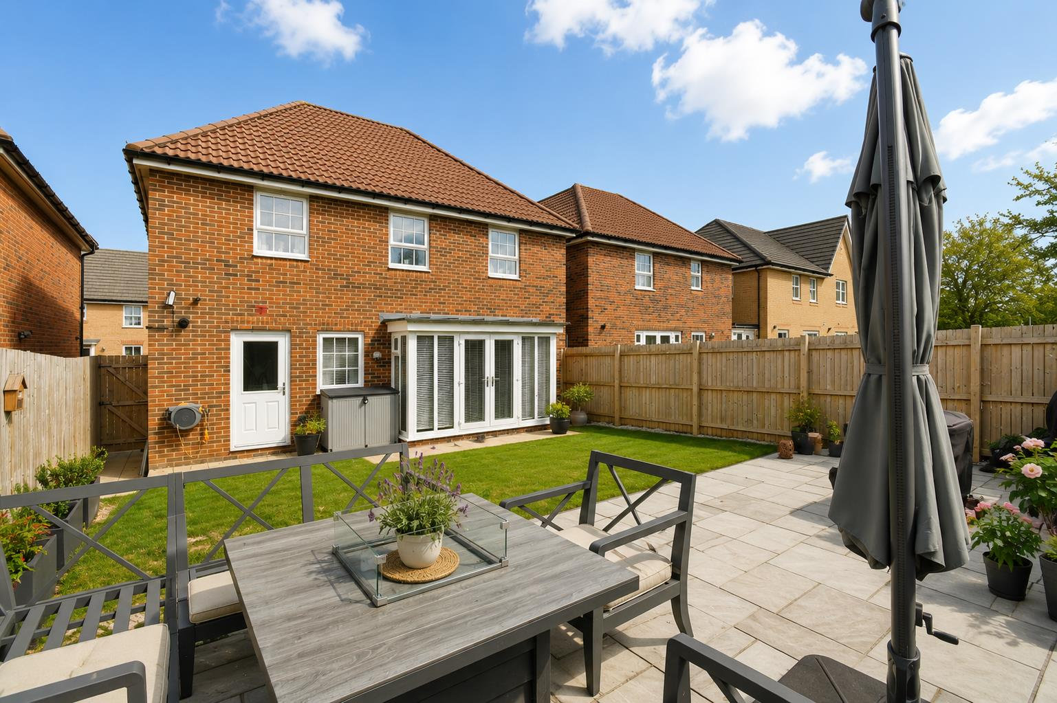 Broad Avenue, Hessle Image 18