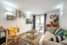 59 Lurline Gardens, London, SW11 photo 1