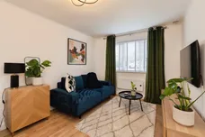 Leston Close, Rainham