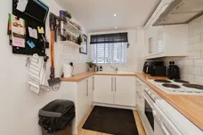 Leston Close, Rainham