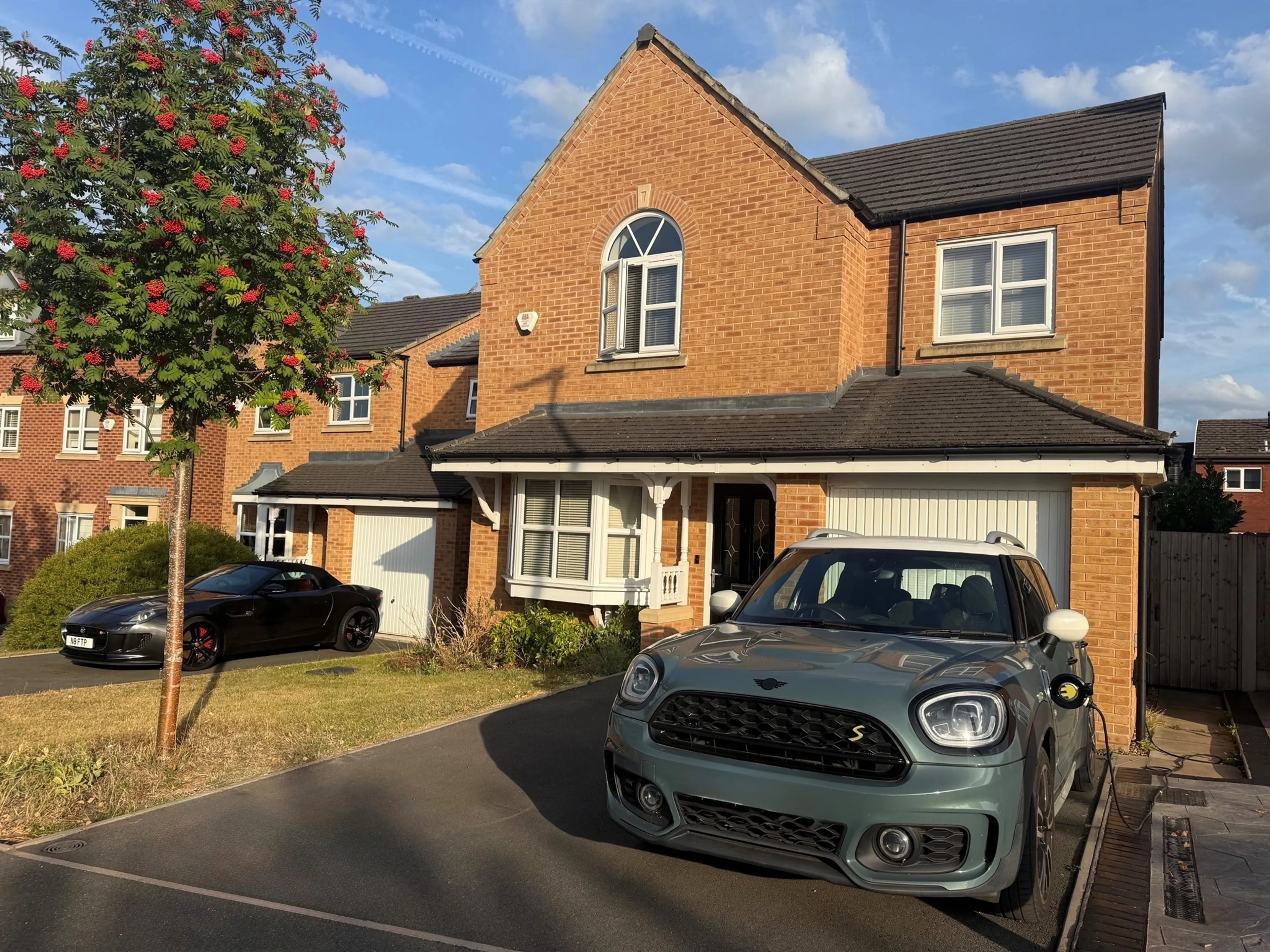 Property photo 0