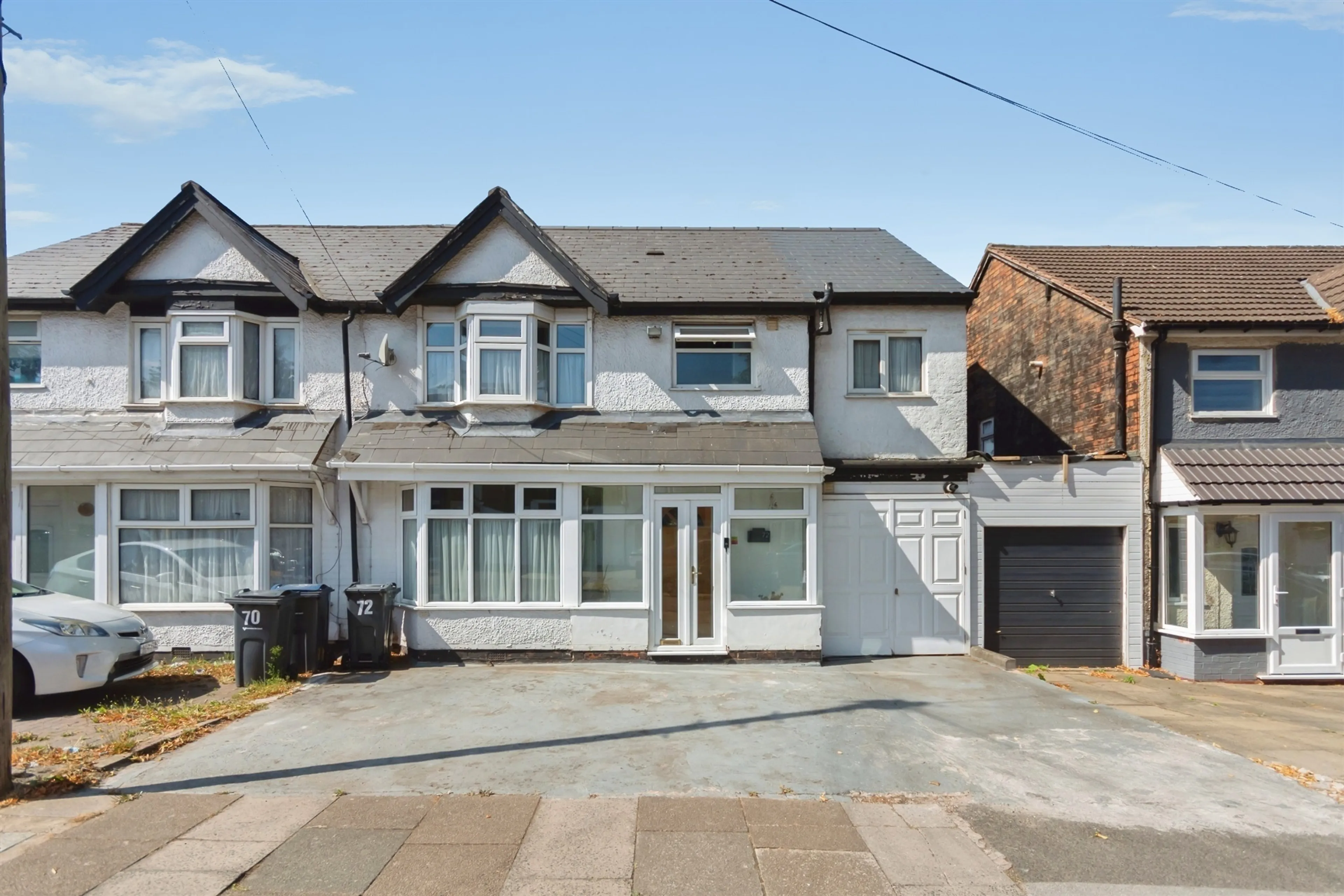 Property photo 0