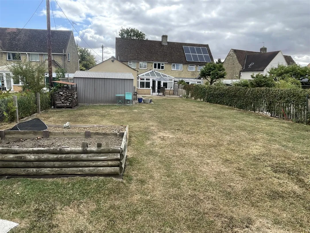 https://mr0.homeflow-assets.co.uk/files/photo/image/48141/6849/_x_/fXQ3N9sy70aPg8_Kx4h12Q.jpg