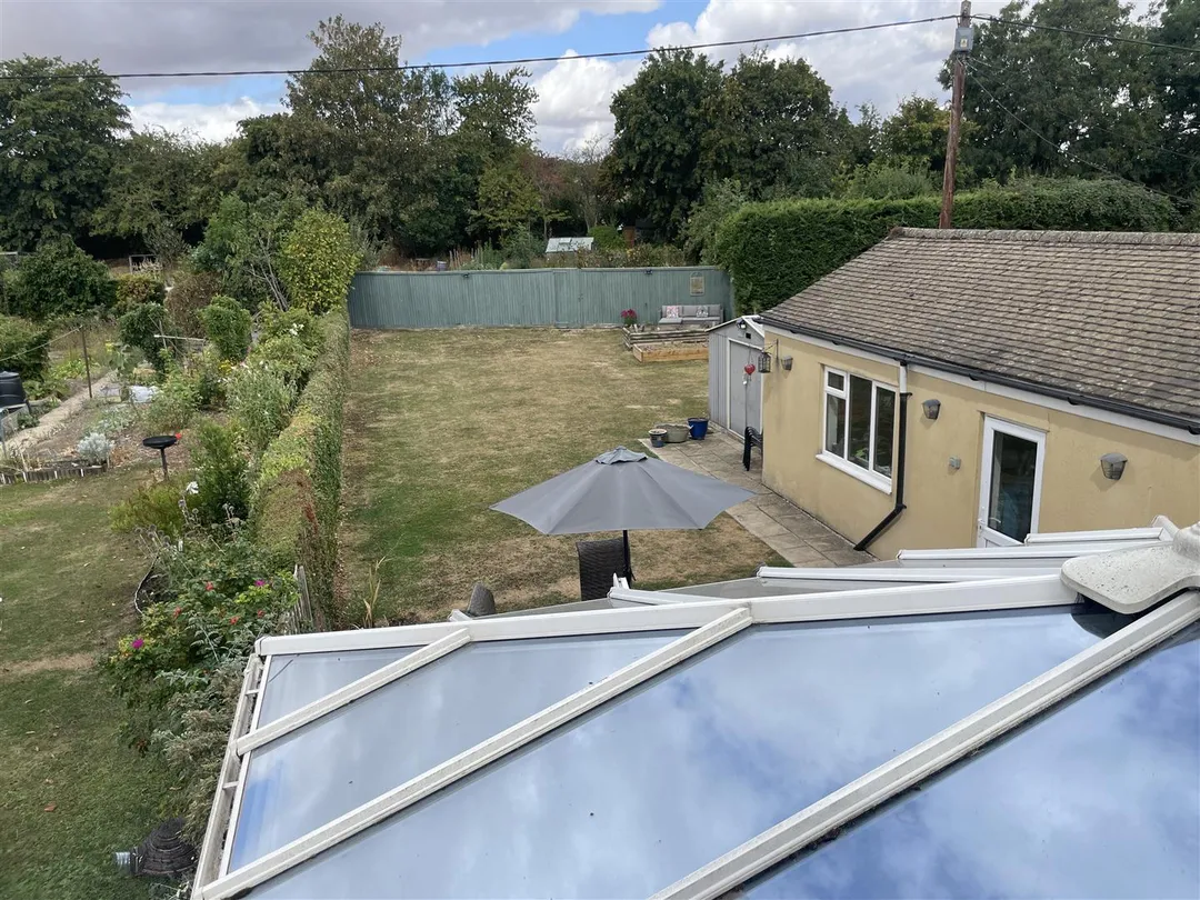 https://mr0.homeflow-assets.co.uk/files/photo/image/48141/6851/_x_/nZgUMVunnUCQ3katI8CGYQ.jpg