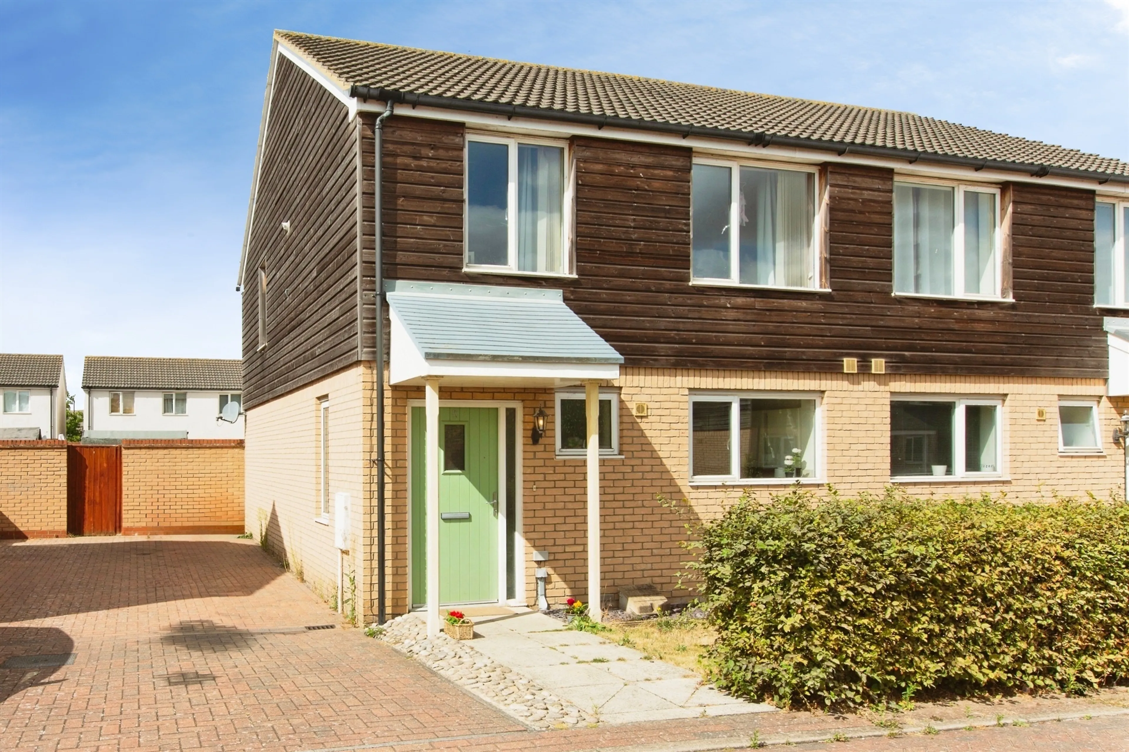 Property photo 0