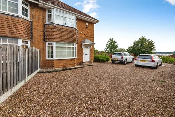 Batworth Drive, Sheffield, S5