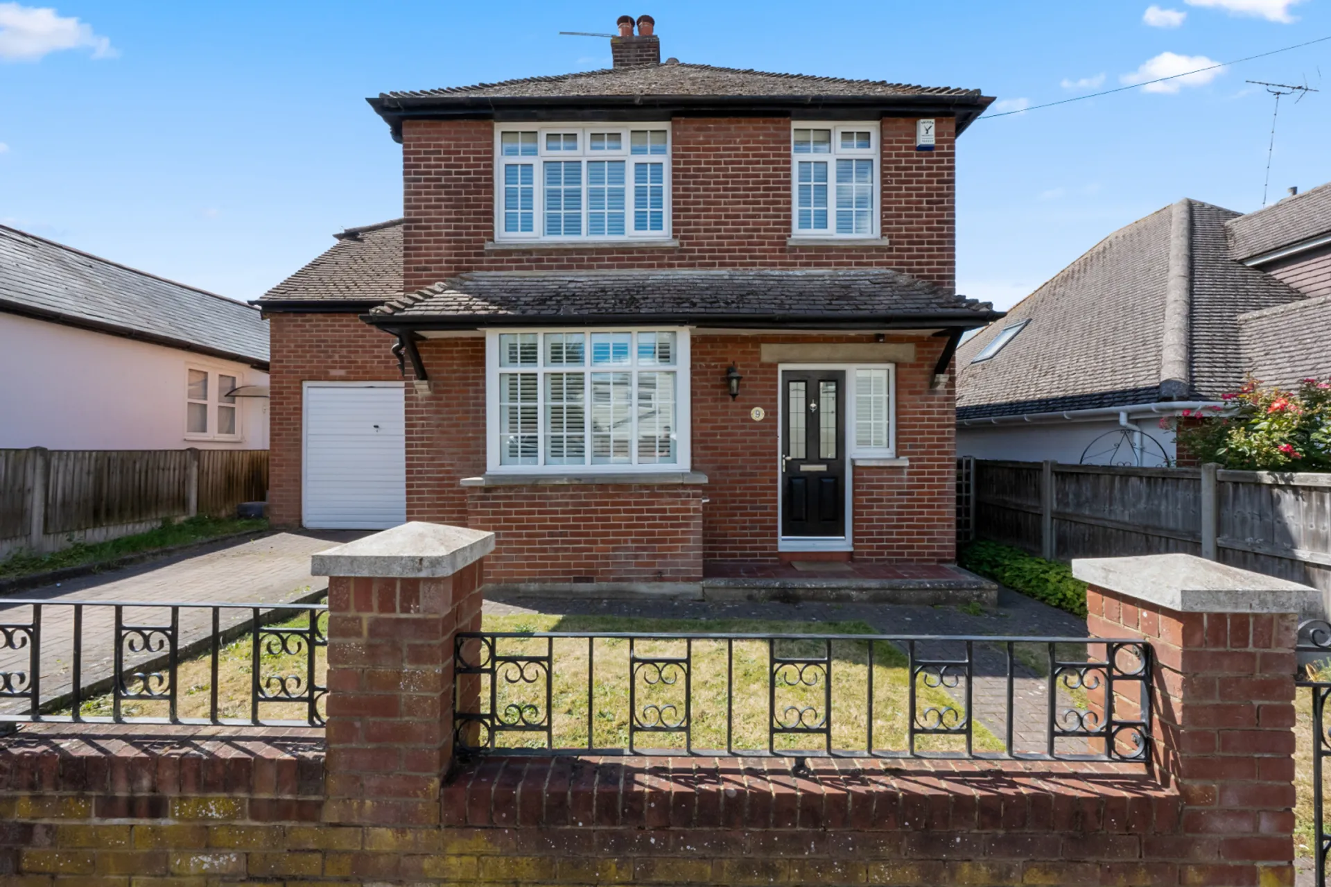 Property photo top 0