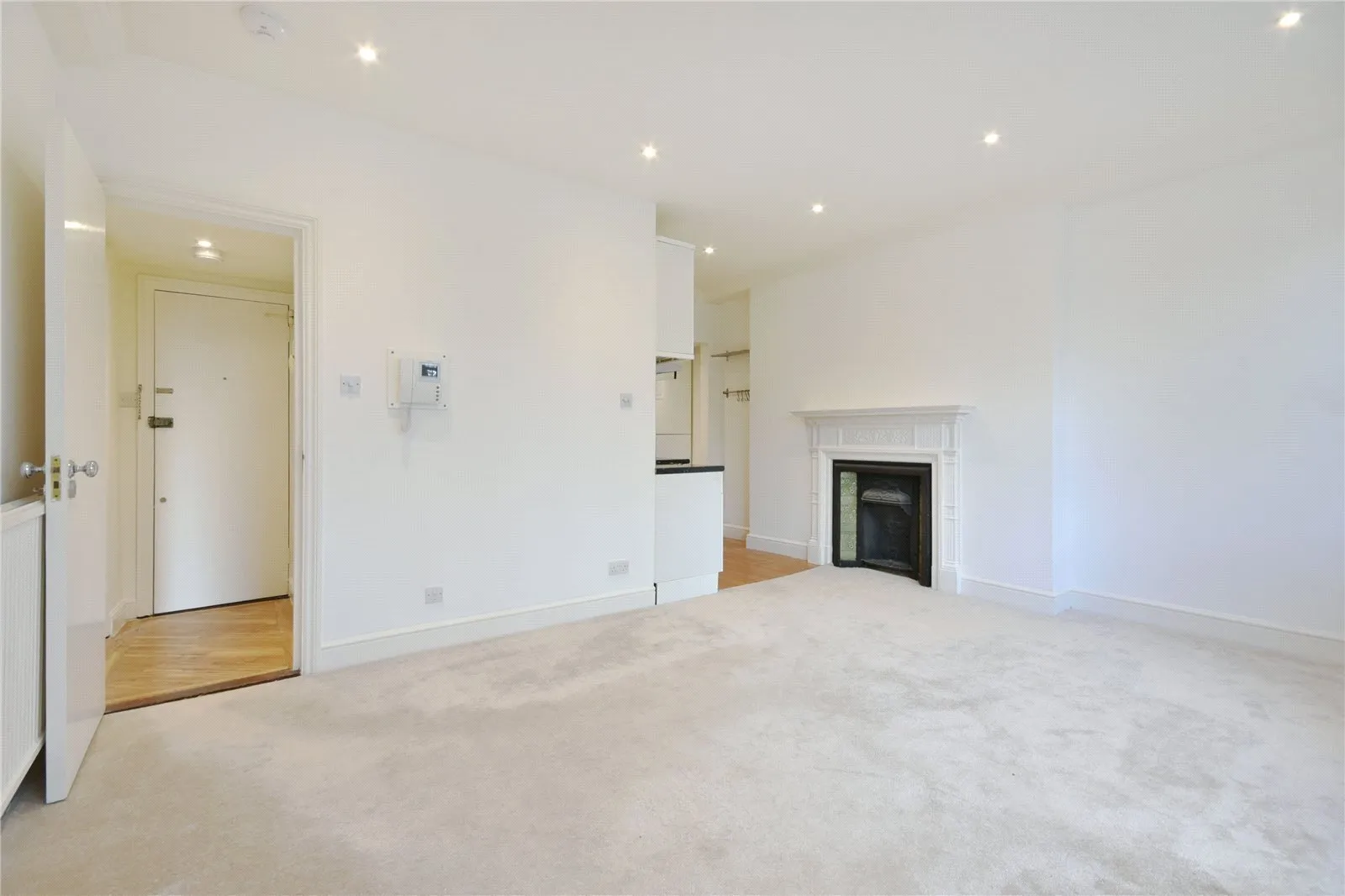 Fitzjohns Avenue, Hampstead, London, NW3