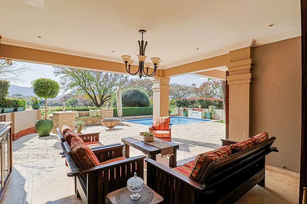Video tour for South Africa, North West, Pecanwood Estate