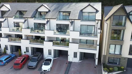 Ferryside , Carmarthen, SA17