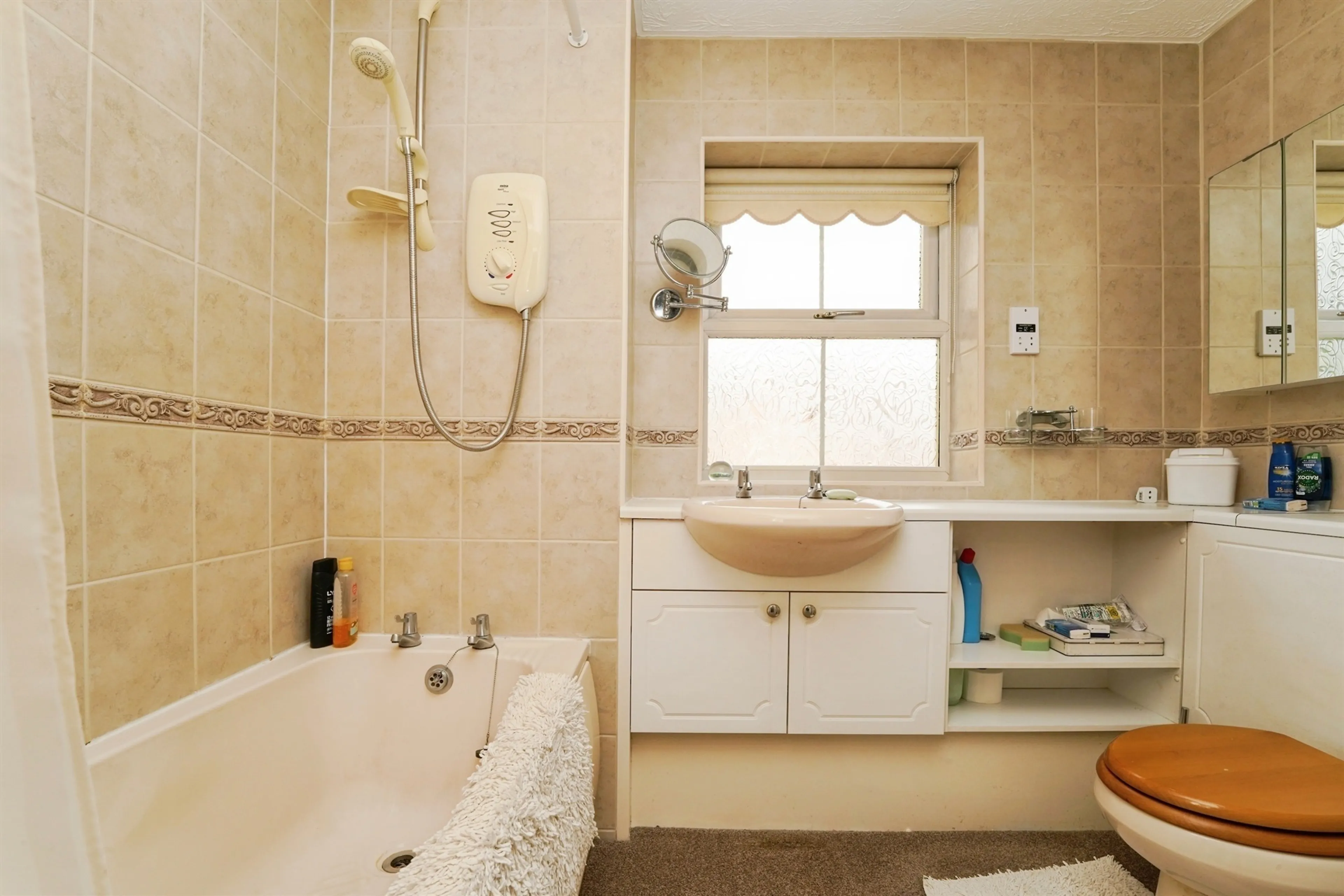 Property photo 24