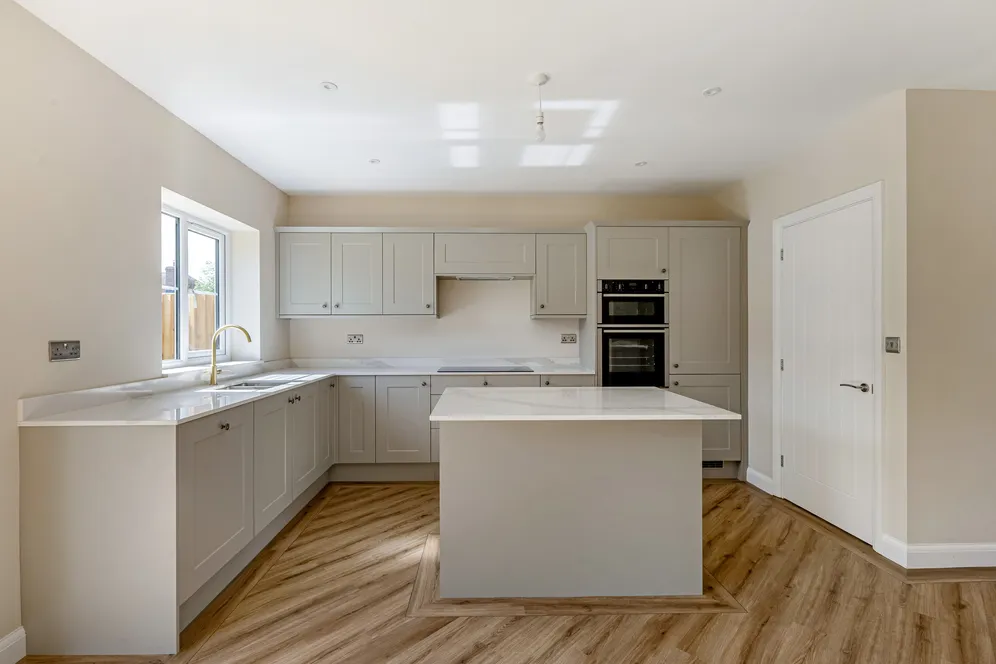 Orchard Close, Chichester, PO18 photo 4