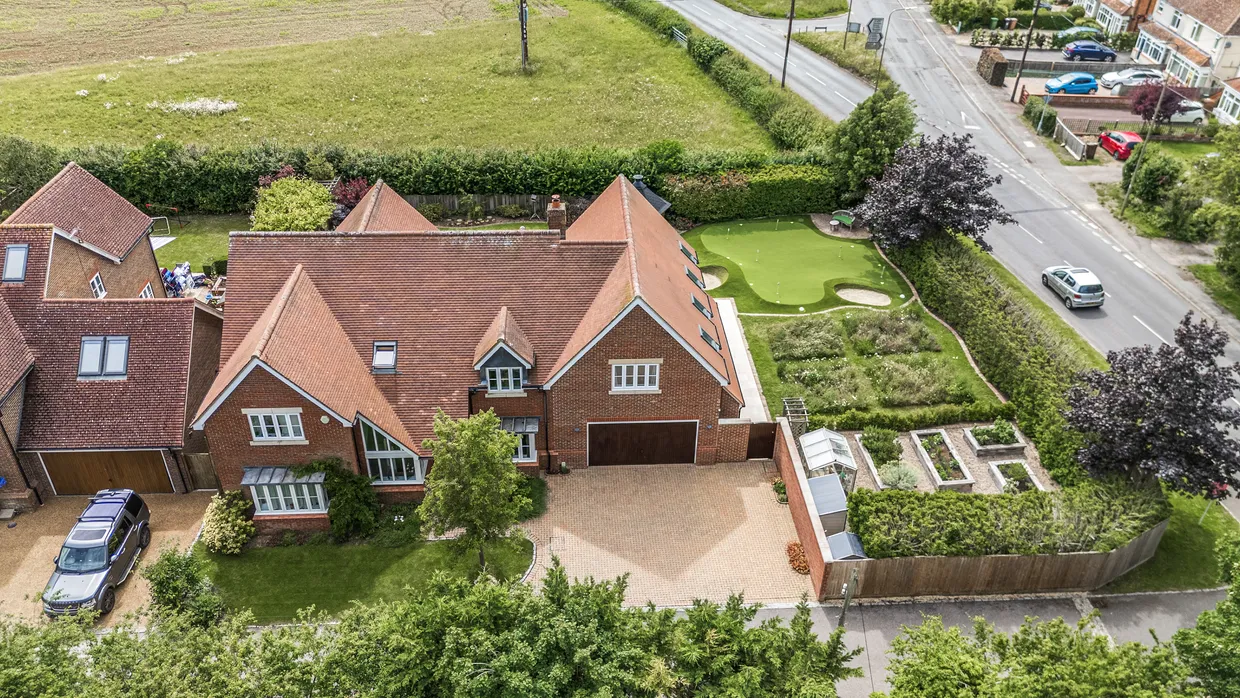 Cumnor Hill, Oxford, OX2 photo 1
